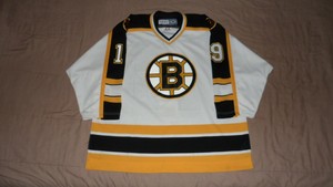 bruins white jersey