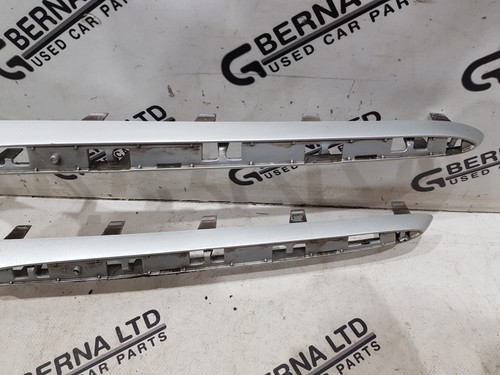 Genuine Mercedes B Class W247 2019-2022 Radiator Grill Molding Trim A2478881000 - Picture 4 of 14
