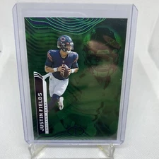 Justin Fields Green Emerald Foil Parallel Exclusive Card 2022 Illusions 14 Bears