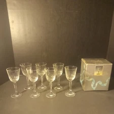The Toscany Collection. Oxford Cordial, Set of 7 wine Glasses