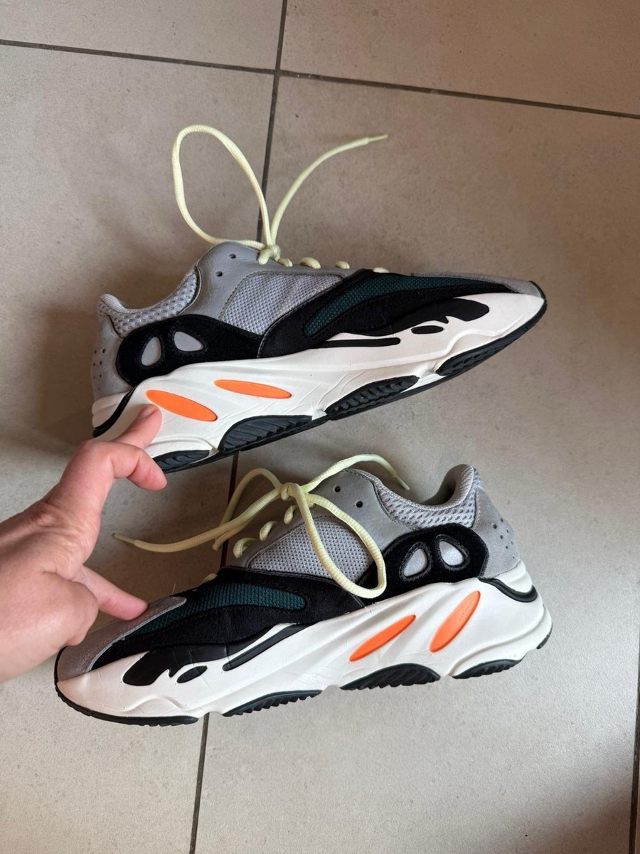 Adidas Yeezy boost 700 Wave Runner Sneakers Size 8UK, 42EU
