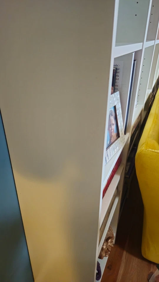 libreria Billy Ikea colore bianco composta da 7 moduli  da 40x28x202 totale 280  - Immagine 3 di 3