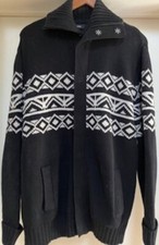 Men  s Claiborne Winter Sweater. Size XL