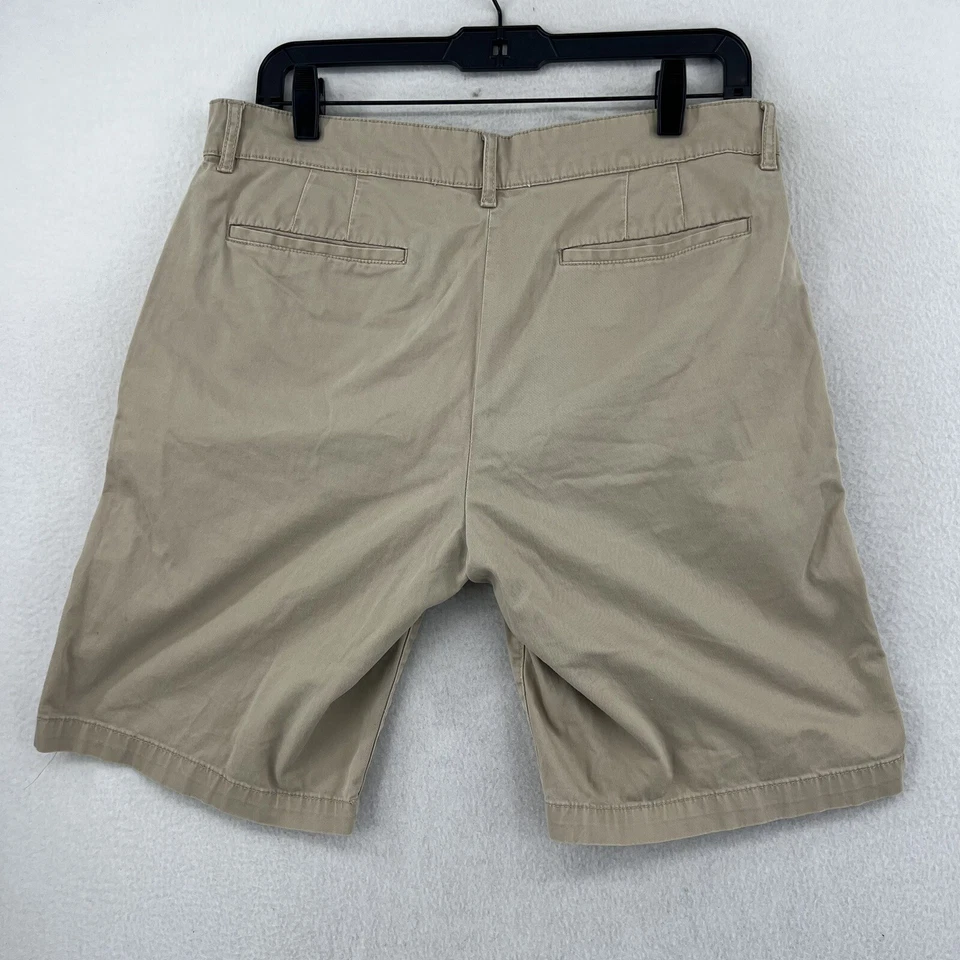 Pantalones Cortos Chinos Clairborne Para Hombre 9" Entrepierna Caqui Talla 32 Pelele Foto 2 de 2