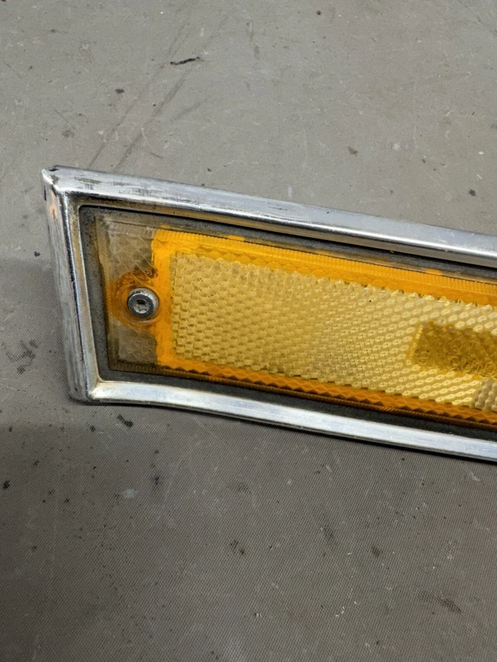 Lámpara de guardabarros para camioneta Chevy 1981-1991 luz de giro lente carcasa estacionamiento C10 K10 Foto 2 de 4