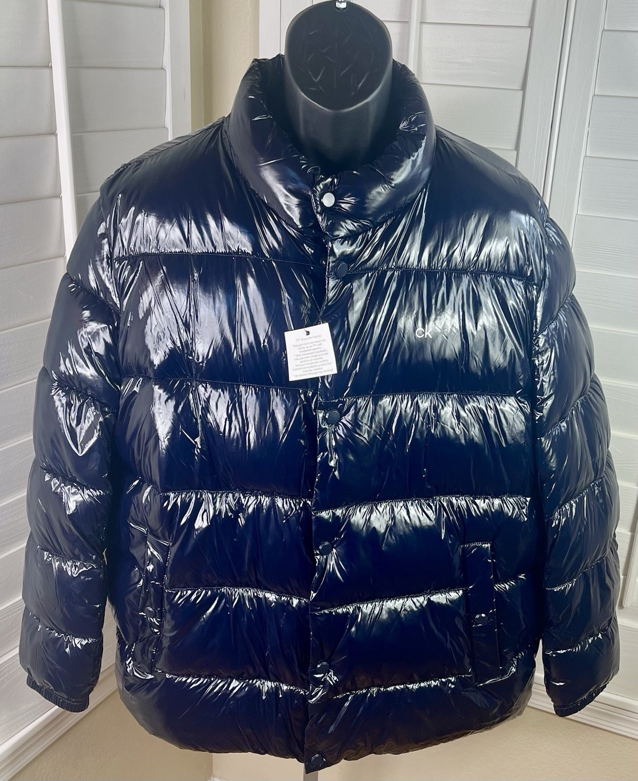 Calvin Klein Sorona Aura Gloss Shiny Deep Navy Puffer Jacket CM152963 - Men&rsquo;s XL