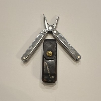 Leatherman Super Tool Stainless Steel Multi-Tool w/ Plier Knife Saw Sheath
