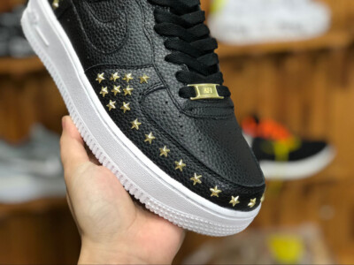 Nike Air Force 1 07 XX GOLD Studded Black White AR0639 001 Nike Air Force 1 07 XX GOLD Studded Black White AR0639 001