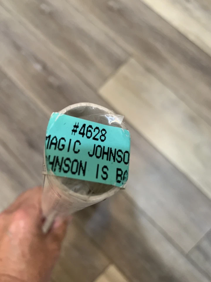 Vtg. EARVIN MAGIC JOHNSON POSTER LA LAKERS “Johnson Is Back” Costacos Bros 1996 - Image 4 of 4