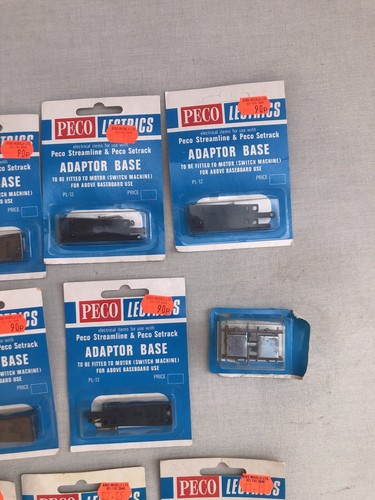 Vintage Peco Point Motor Accessories PL-12 PL-10 PL-16 Bases Switches Etc Sealed - 第 3/10 張圖片