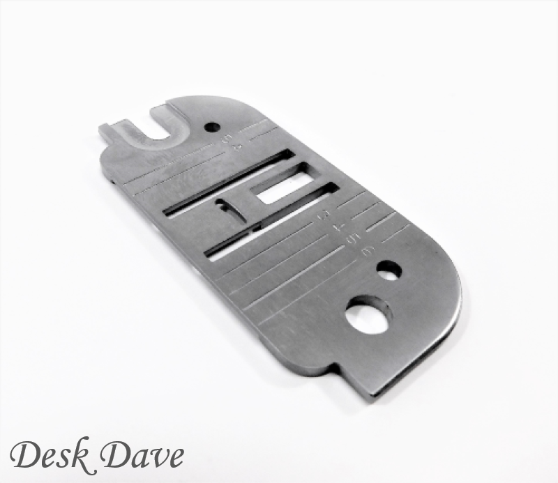 ZigZag Needle Throat Plate, 312391, SINGER 527 533 538 543 560
