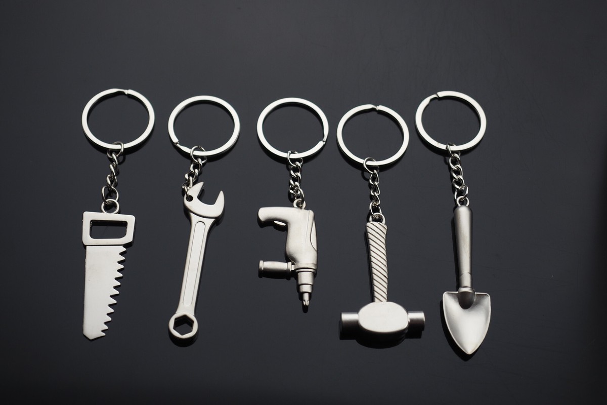 5x PCS Novelty Tool Keychains Hammer Saw Wrench Shovel Key Chain