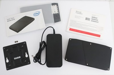 Intel NUC PC Skull Canyon Kit - NUC6i7KYK Core i7 32GB RAM 1TB SSD Win10 Pro