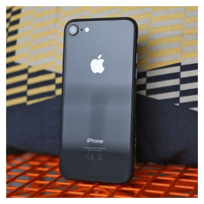 Apple iPhone 8 64/128GB Unlocked Verizon Very Good 4.7'' Screen Red/Silver/Gray