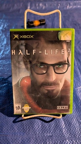 Half Life 2 - Xbox Original, 2005 - Complete in box Free Shipping