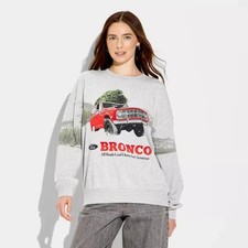 NWT Women  s Graphic 2025 Ford Bronco Christmas/Winter Sweatshirt Small S Heather