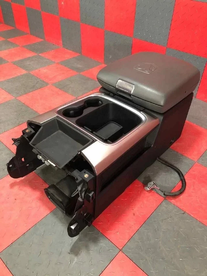 2013-2018 Dodge Ram 1500 4500 Front Floor Console Black with Warranty Foto 2 de 4