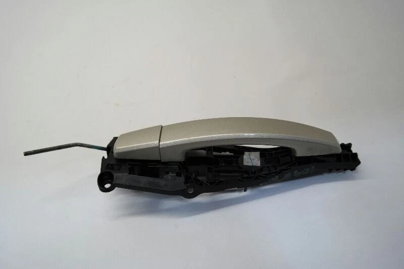 2010-2016 CADILLAC SRX RIGHT REAR PASSENGER OUTSIDE DOOR HANDLE  Foto 4 de 4