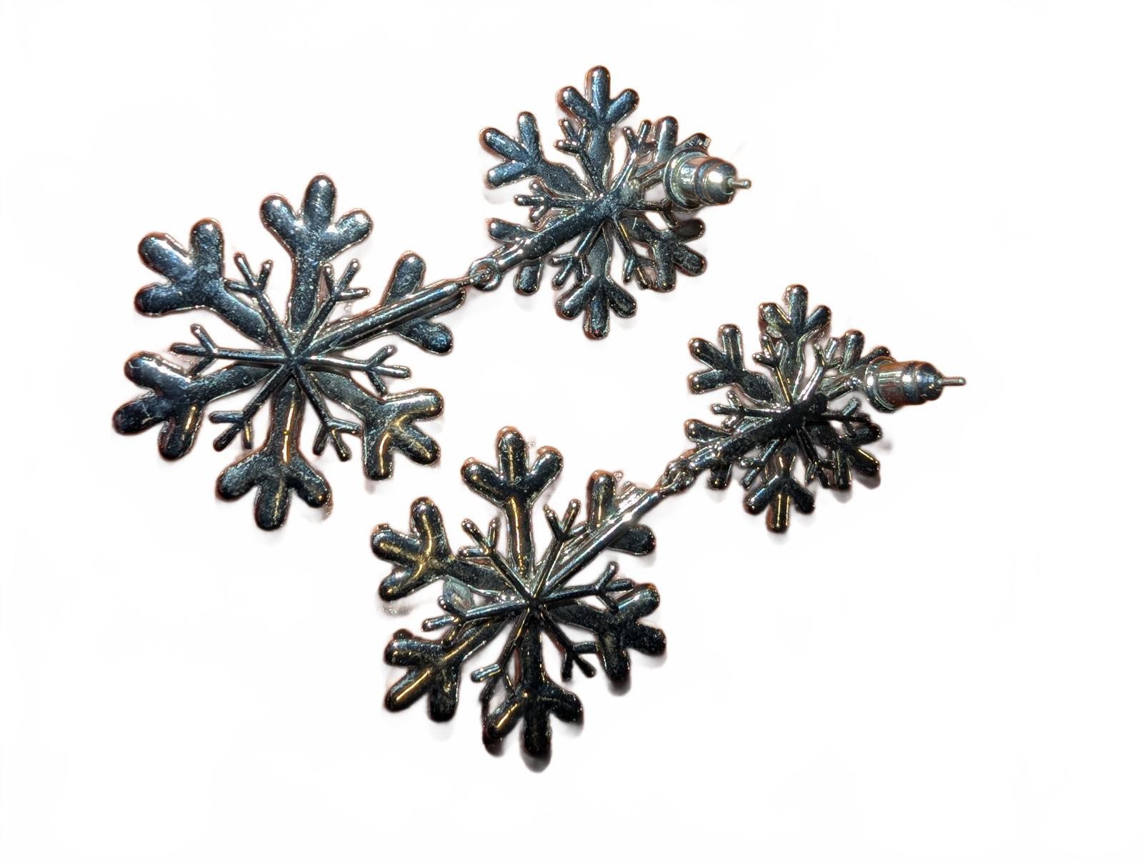 Snowflake Crystal Dangle Earrings - image 6