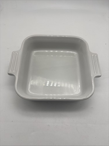 Le Creuset White Small Stoneware Square Baking Dish with Handles 6 inch 17-27