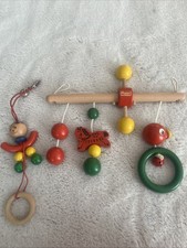 4 Holzspielzeug für Kinderwagen von Walter Spielzeug