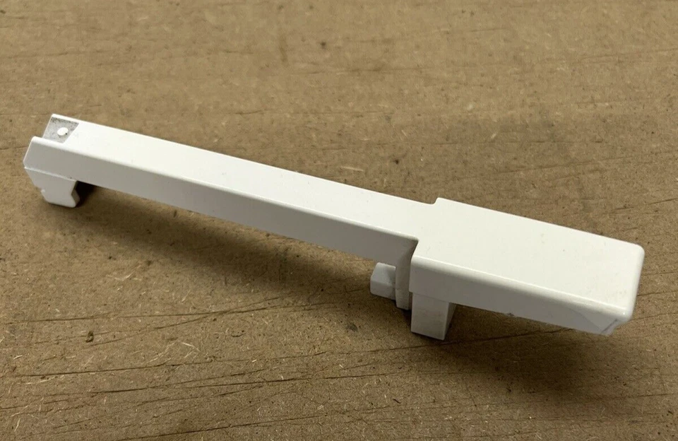 Ein Schlüssel passend für Roland JX3P JX8P Juno 1/ 2/ 6/ 60/ 106/ Jupiter 8 VK09 SH101 - Bild 2 von 3