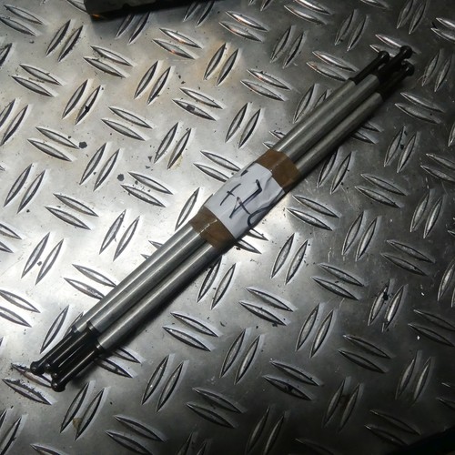 BMW R65, R65LS EZ:85 Stößelstangen Motor Zylinderkopf 47440