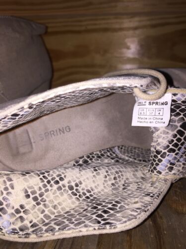 Call It Spring Wedge Ankle Boots/Shoes Lace Up Beige Canvas Women’s SZ 6.5 - Picture 2 of 11