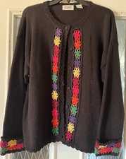 Sostanza Sweater Women's M Cardigan Black with Multi-Colored Crocheted VTG