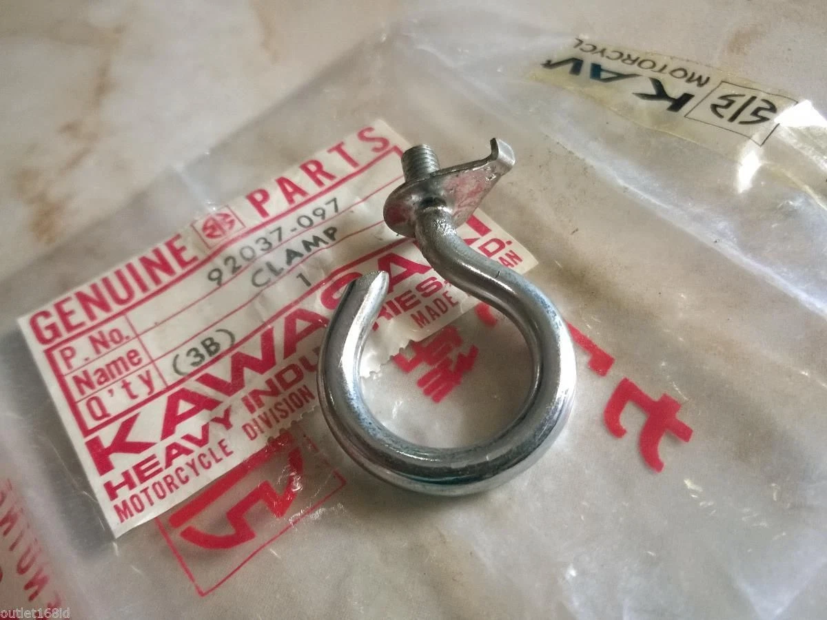 NOS OEM Genuine Kawasaki S2 S2-A S3 S3-A Mach II KH400 A3-A5 Front 
