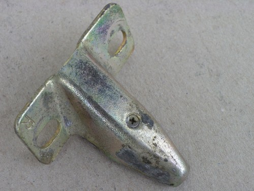 Original VW Transporter T4 2x Fanghaken 701829733 701829734 Heckklappe FH12249