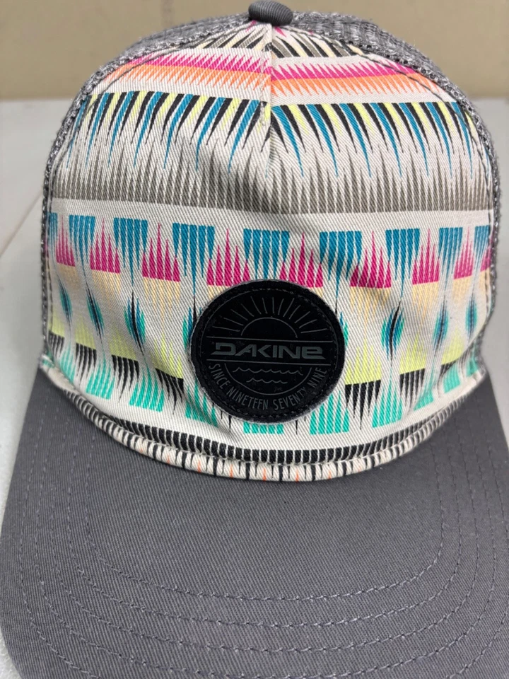 Chapéu Dakine caminhoneiro Snapback boné de malha geométrico skatista esqui snowboard surf praia - Imagem 2 de 4