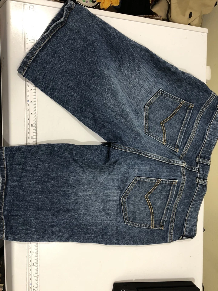 Mini Boden Johnnie B Niños Adolescentes Azul Jean Denim Pantalones Cortos TALLA 32 32x11 D276 Foto 4 de 4