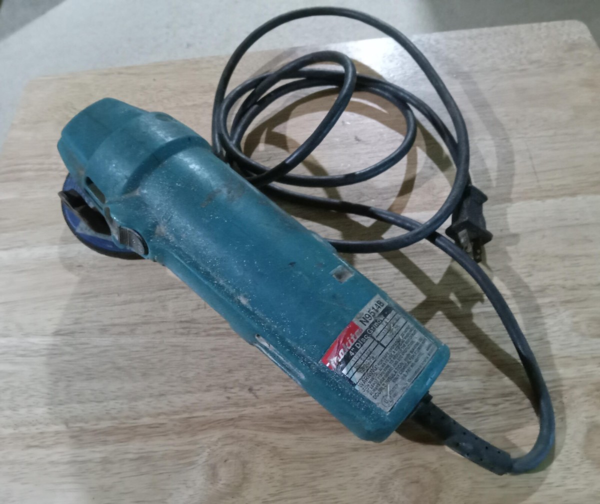 MAKITA N9514B 4
