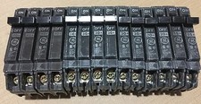  lot of 10 GE CIRCUIT BREAKERS 40A, 30A, 20A, 15A
