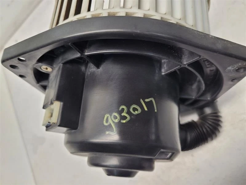 2000-02日产Frontier前鼓风机电机 — 第 3/4 张图片