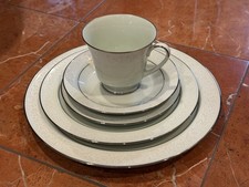 NORITAKE PROMISE ME 5 pc Place Setting Dinner...