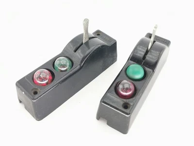LIONEL ÉCHELLE 0 / O LOT DE DEUX AUTOMATIC SWITCH CONTROLLERS A RÉVISER - Photo 1/2