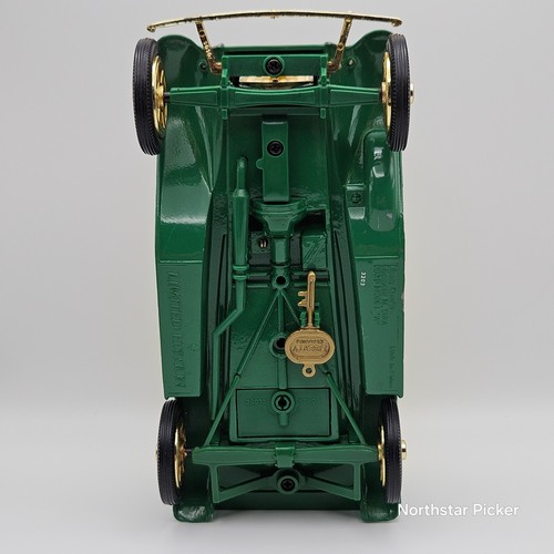 VTG "Ford Model 'A' Van Series" #2545 TrueValue GreenThumb Liberty Classics Bank - Picture 5 of 6