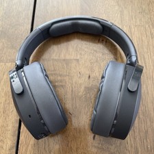 Skullcandy Hesh Evo Wireless Over-Ear Headphones - True Black- Working-tested