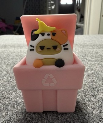SMOKO Tayto Potato Cat Blind Box Calico Cat in Recycling Bin Garbage