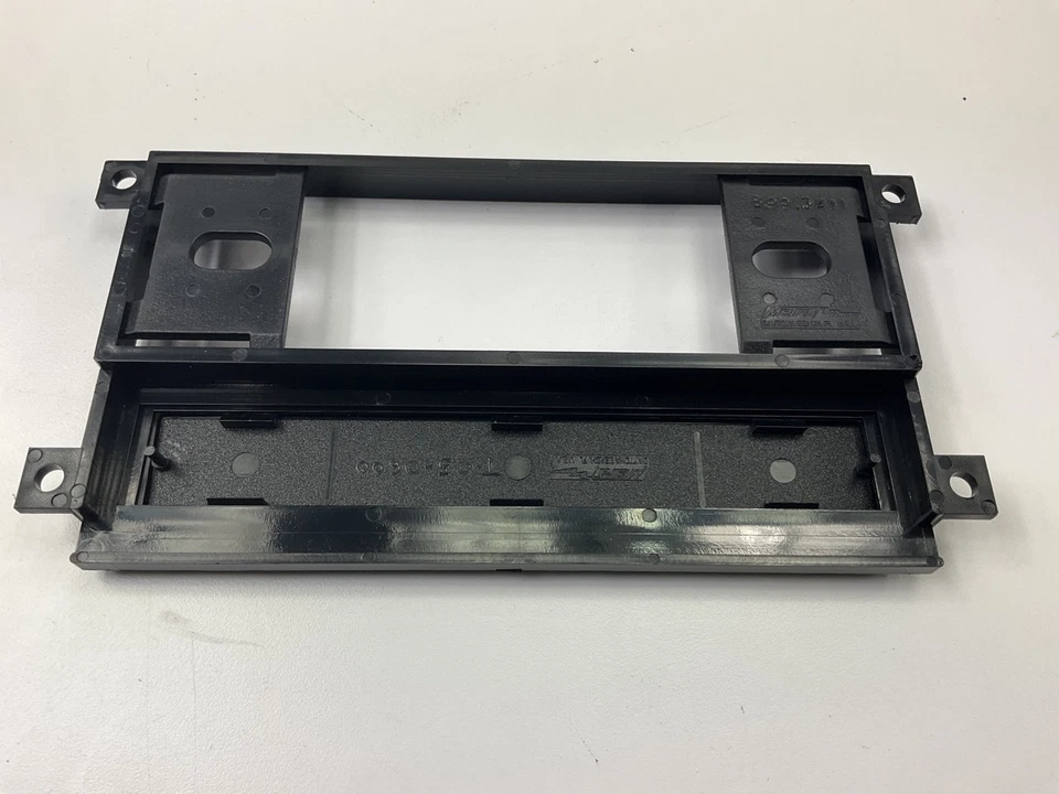 Kit de instalación de radio estéreo Metra 99-3411 para Geo Metro Suzuki Swift 1995-up Foto 2 de 4