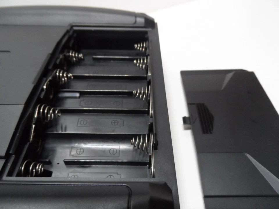 Used **40mhz AM** Radio Transmitter Only As Shown Futaba 2ER  (T11) - Image 4 of 4