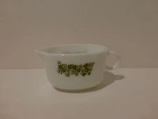 Vintage Pyrex Crazy Daisy Avocado Gravy Boat 77-B  (S0