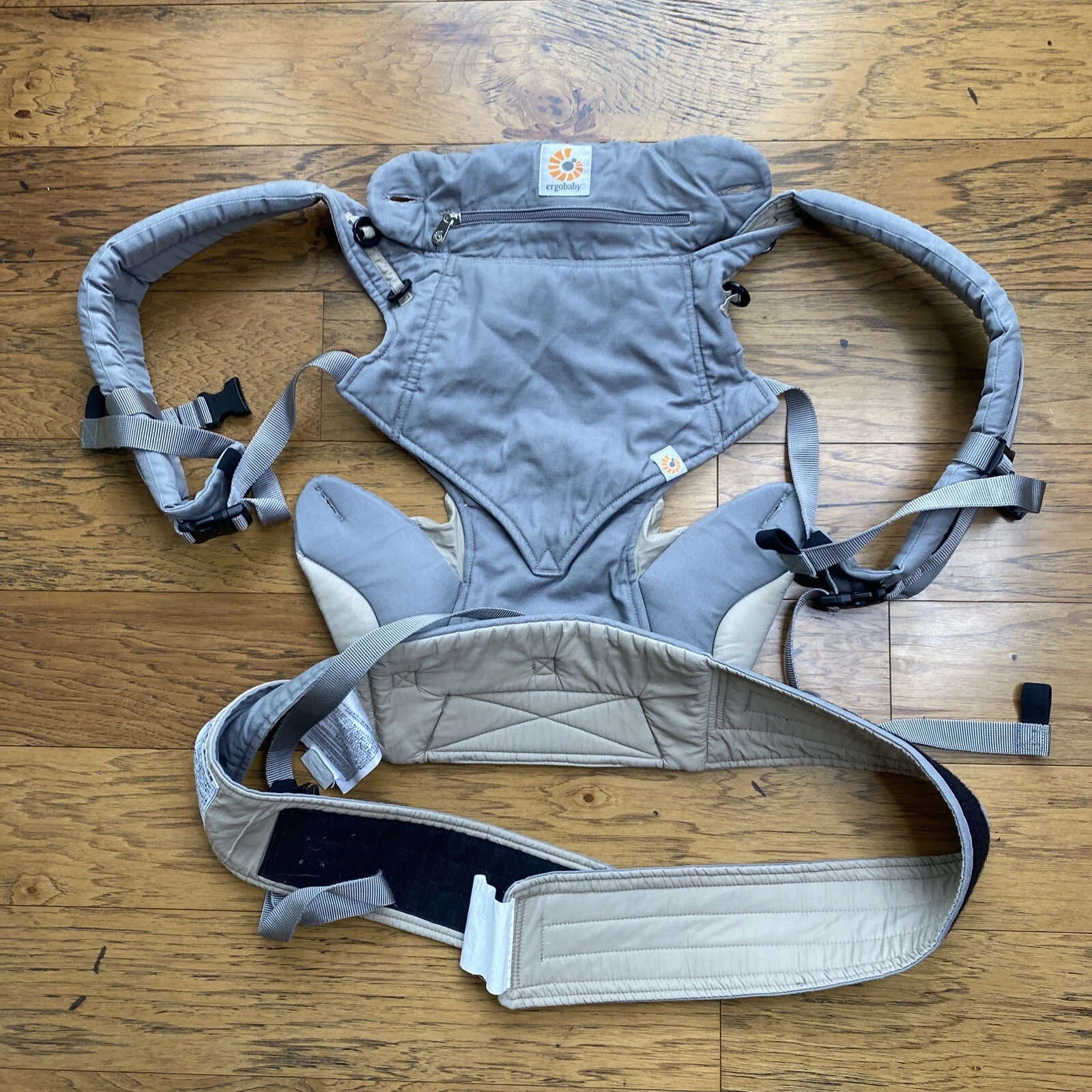 Ergobaby 360 All 4 Positions Baby Carrier Light Gray Sleeping Hood