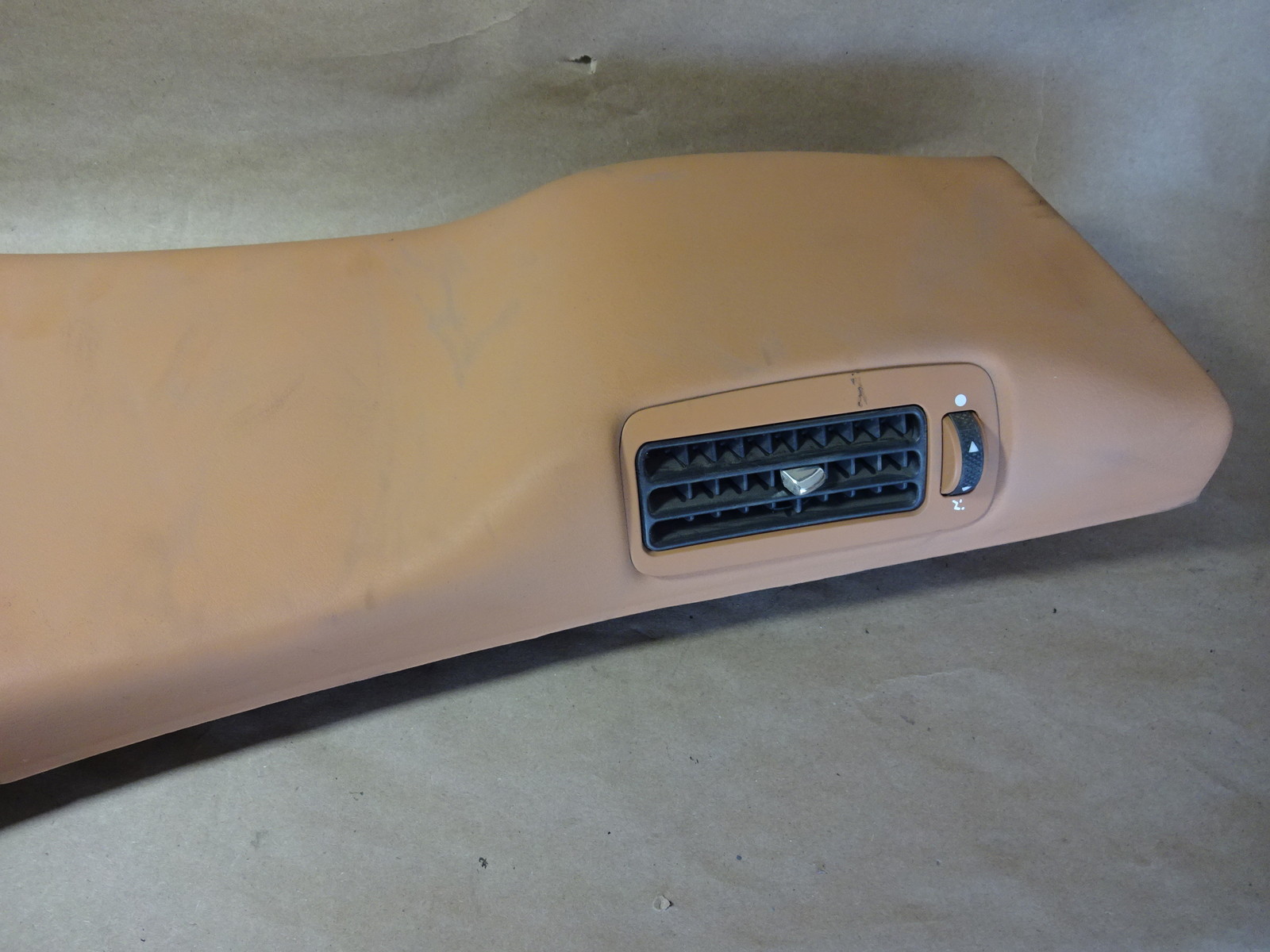 Maserati Quattroporte Right RH Passenger Pillar Post Moulding Trim 67201700