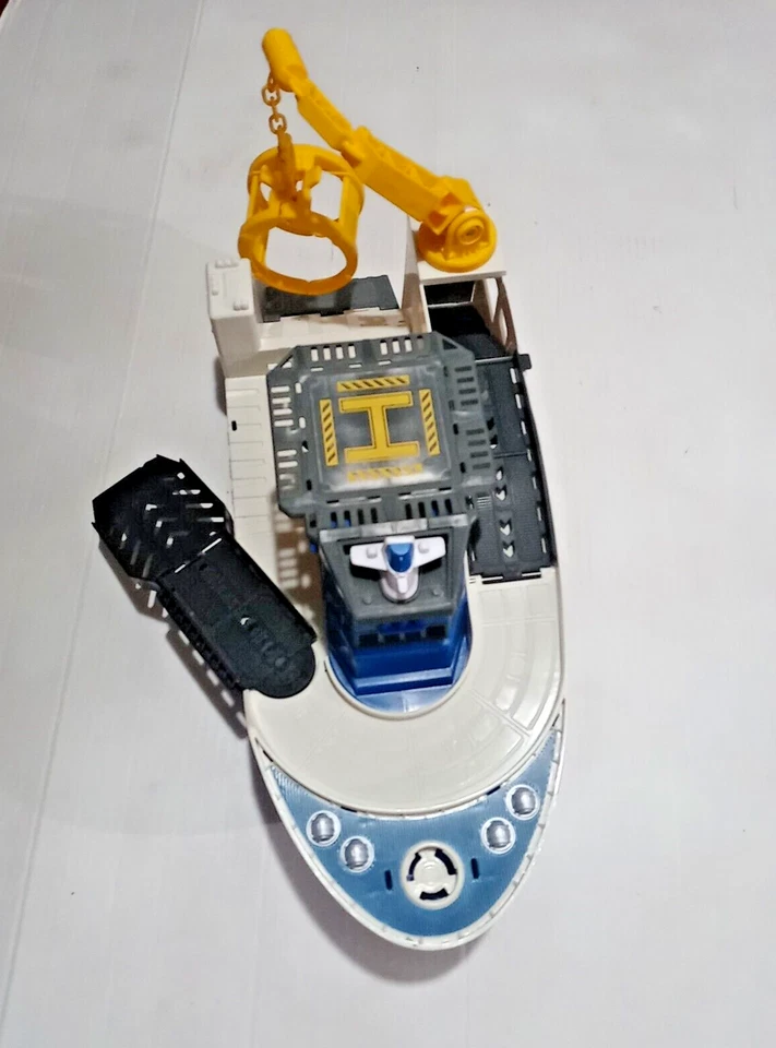 Mattel Matchbox Mission 57 Marine Shark Ship Floats On Water And Rolls On Land - Image 4 of 4