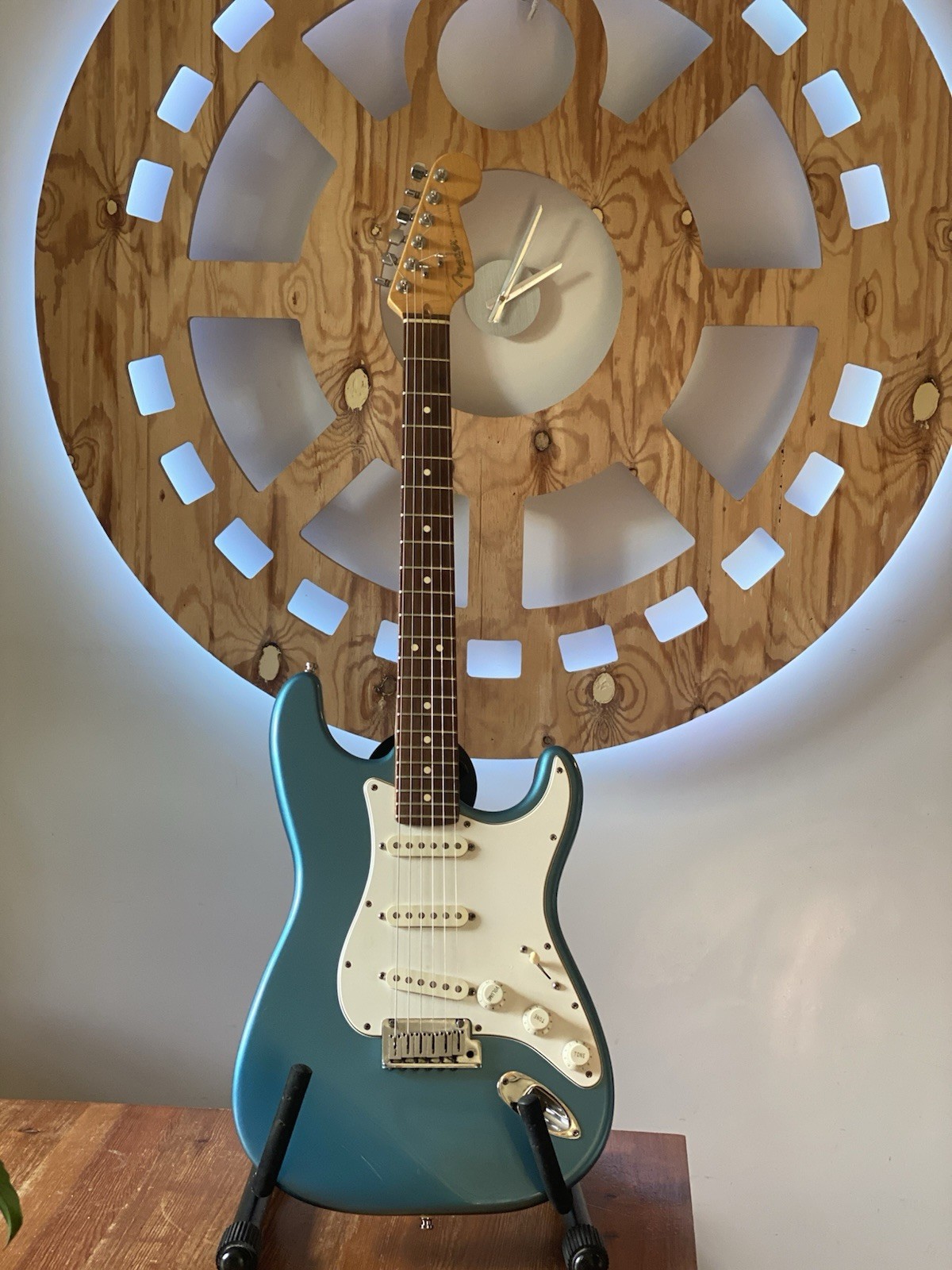 Fender Stratocaster Guitar Vintage Lake Placid Blue