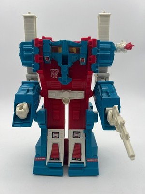 Ultra Magnus Convoy Transformers G1 Vintage Actionfigur Takara Hasbro