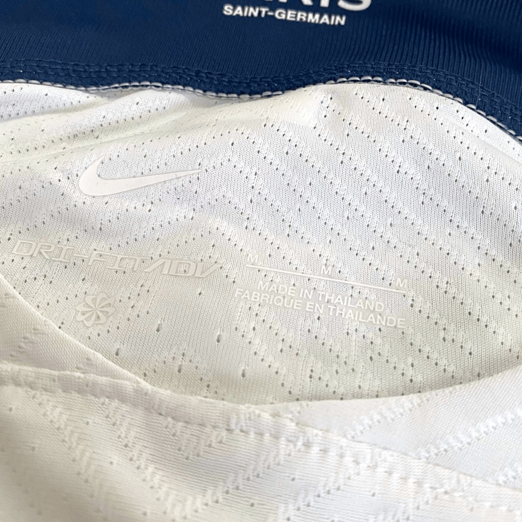 Nike Paris Saint-Germain Vaporknit Jersey 2023/24  DX2619-101 Mens size M New image 7